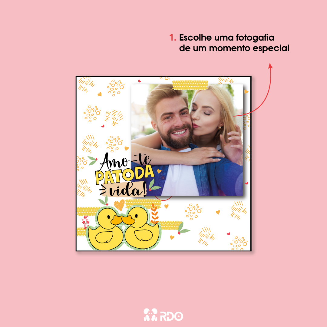Azulejo personalizado com uma fotografia e a mensagem "Amor-te PATODA vida!"