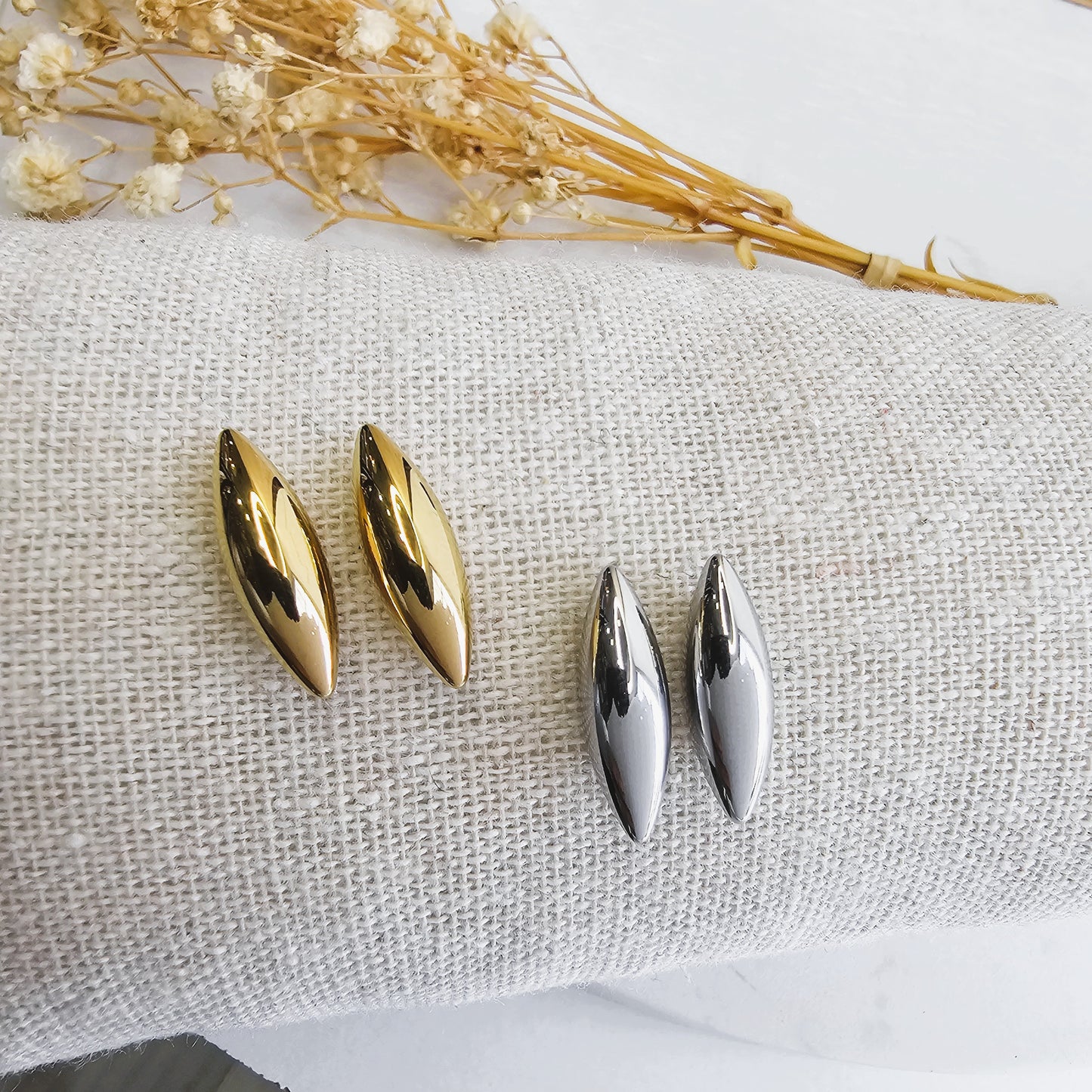 Earrings - HERA