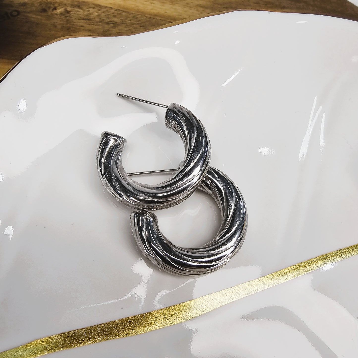 Earrings/Hoop - ROXANE