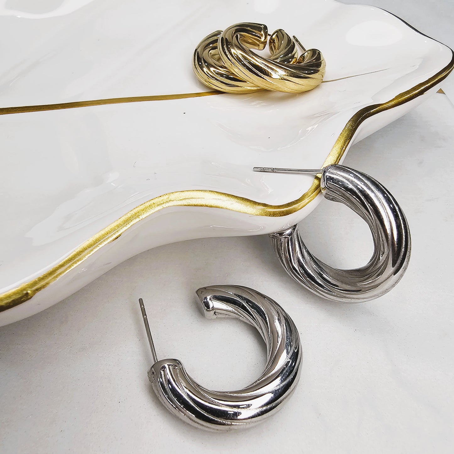 Earrings/Hoop - ROXANE