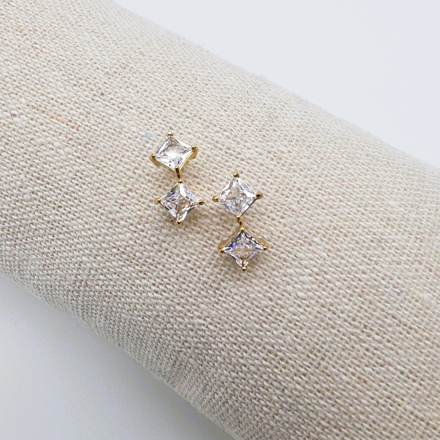 Earrings - MIA