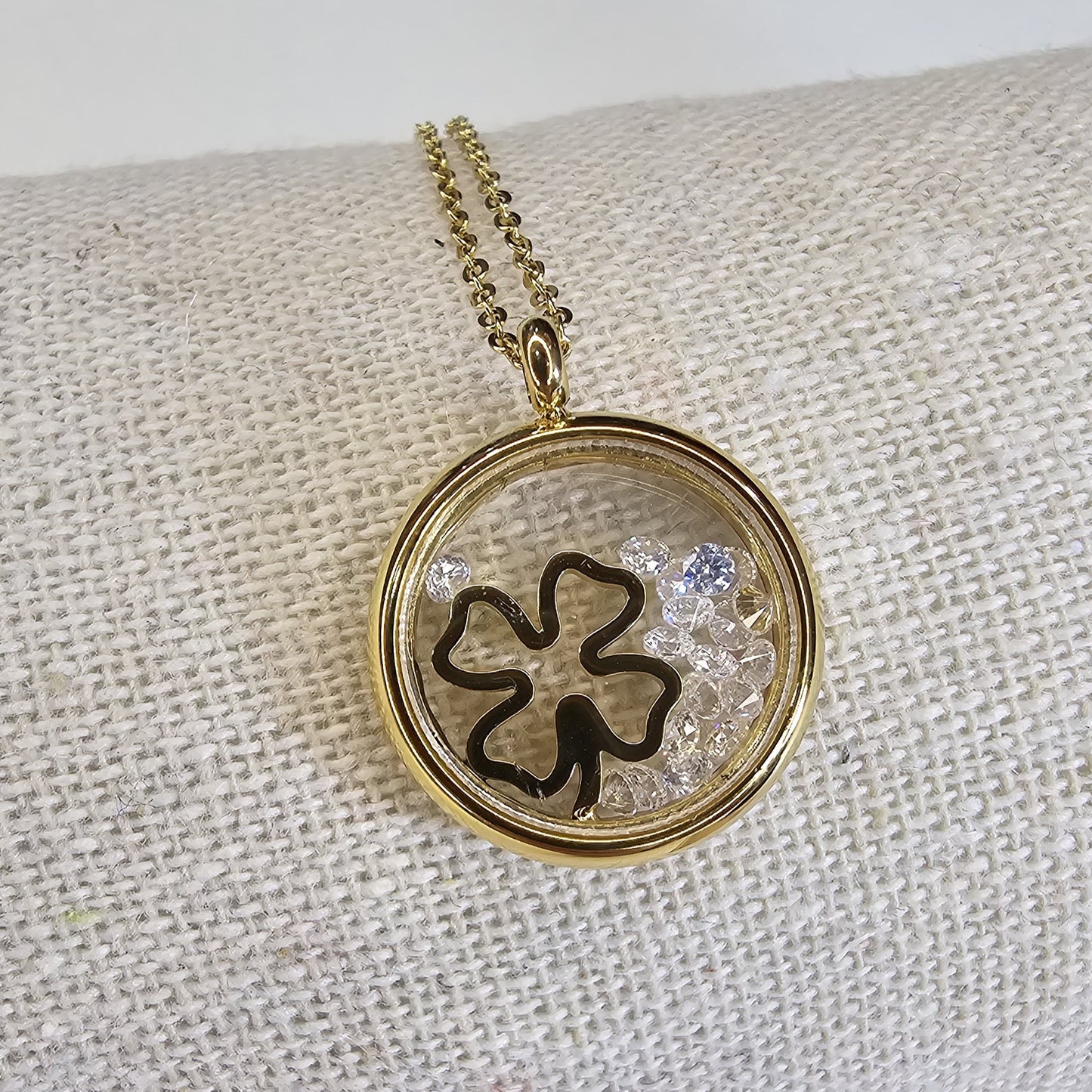 Necklace - RENATA