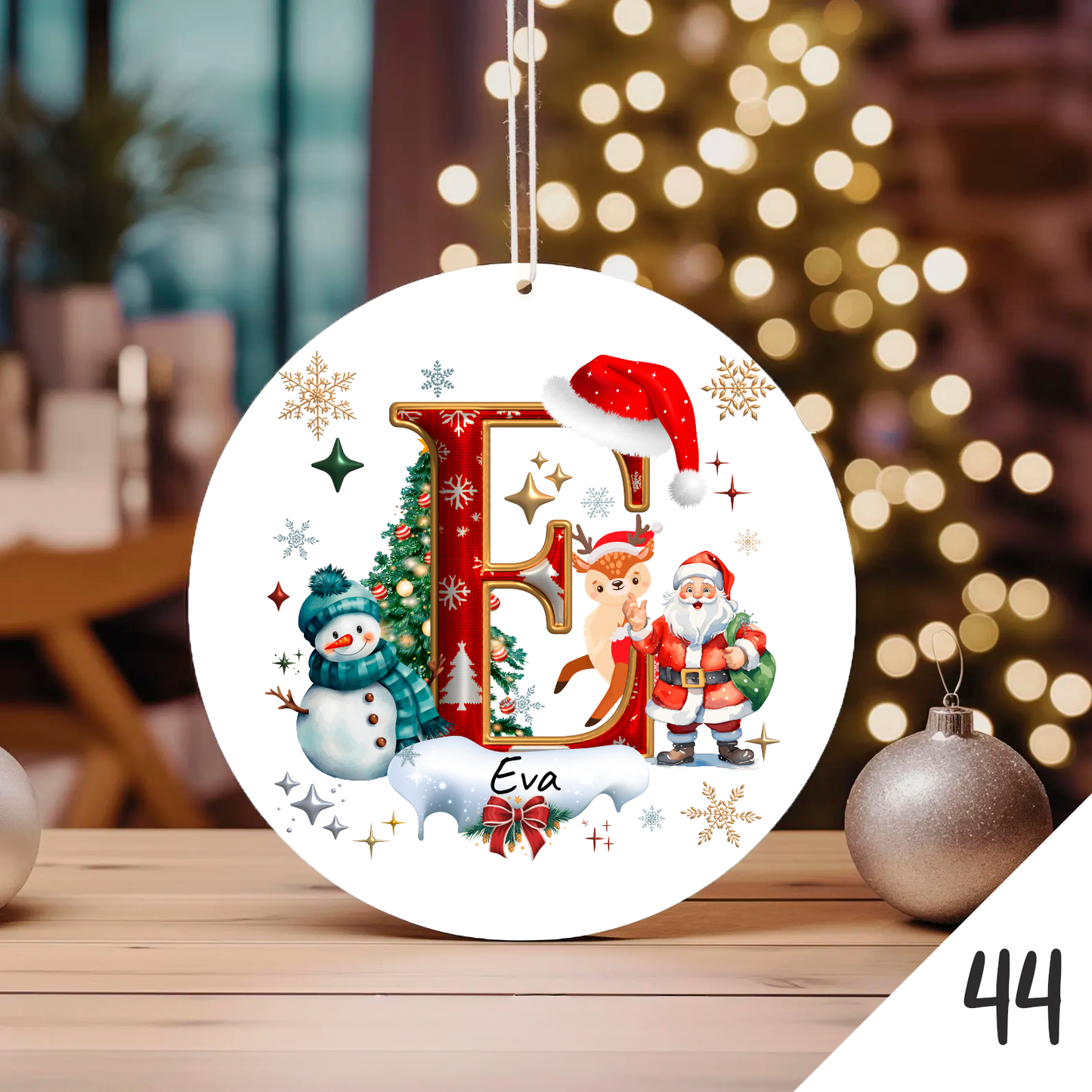 Bola de Natal Personalizada com Inicial e motivos de Natal (Pai Natal, Rena, árvore de natal, Boneco de Neve...) - Letra E