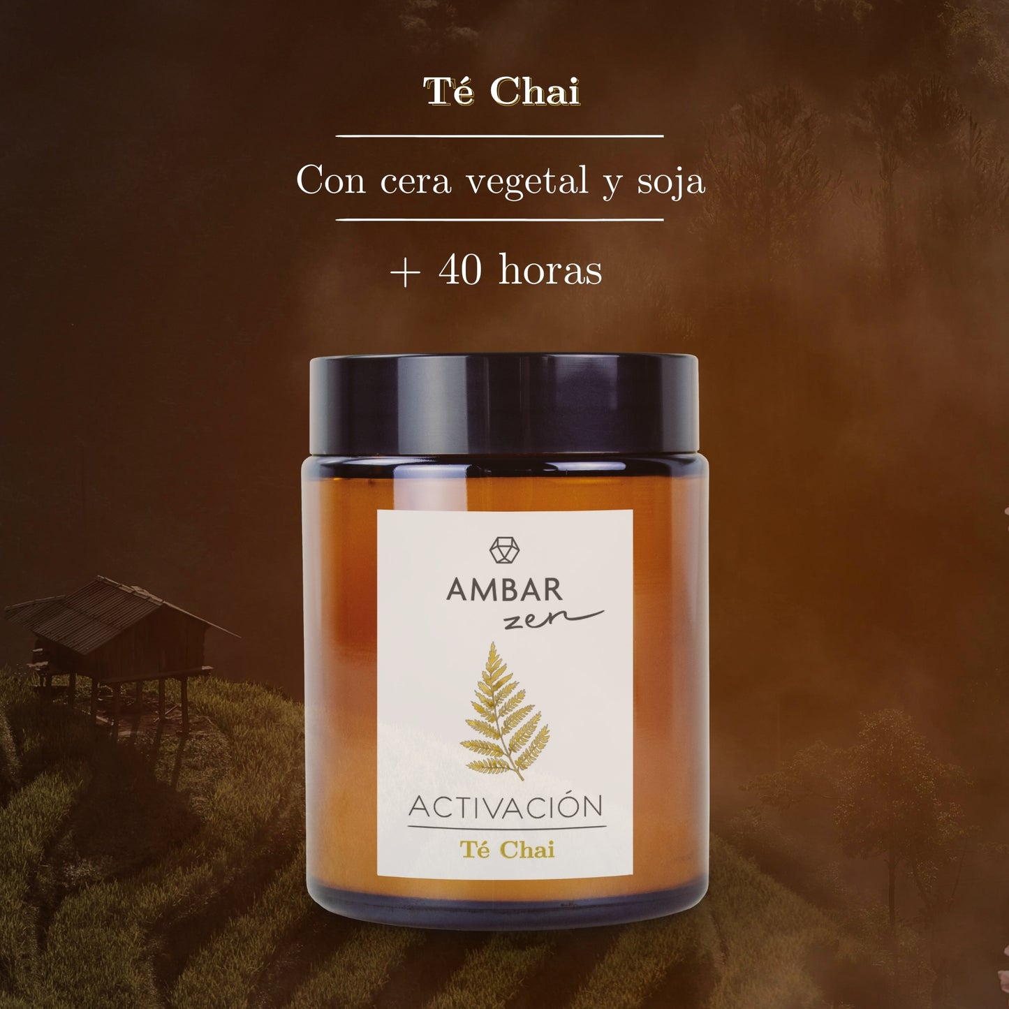 Vela da marca ambar zen no aroma chá Chai. Vela em copo de vidro com tampa