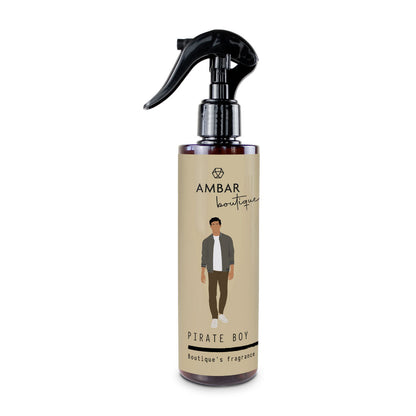 Room Spray (spray de ambiente) Pirate Boy 250 ml – Aromatizador masculino fresco, cítrico e amadeirado | Ambar Boutique